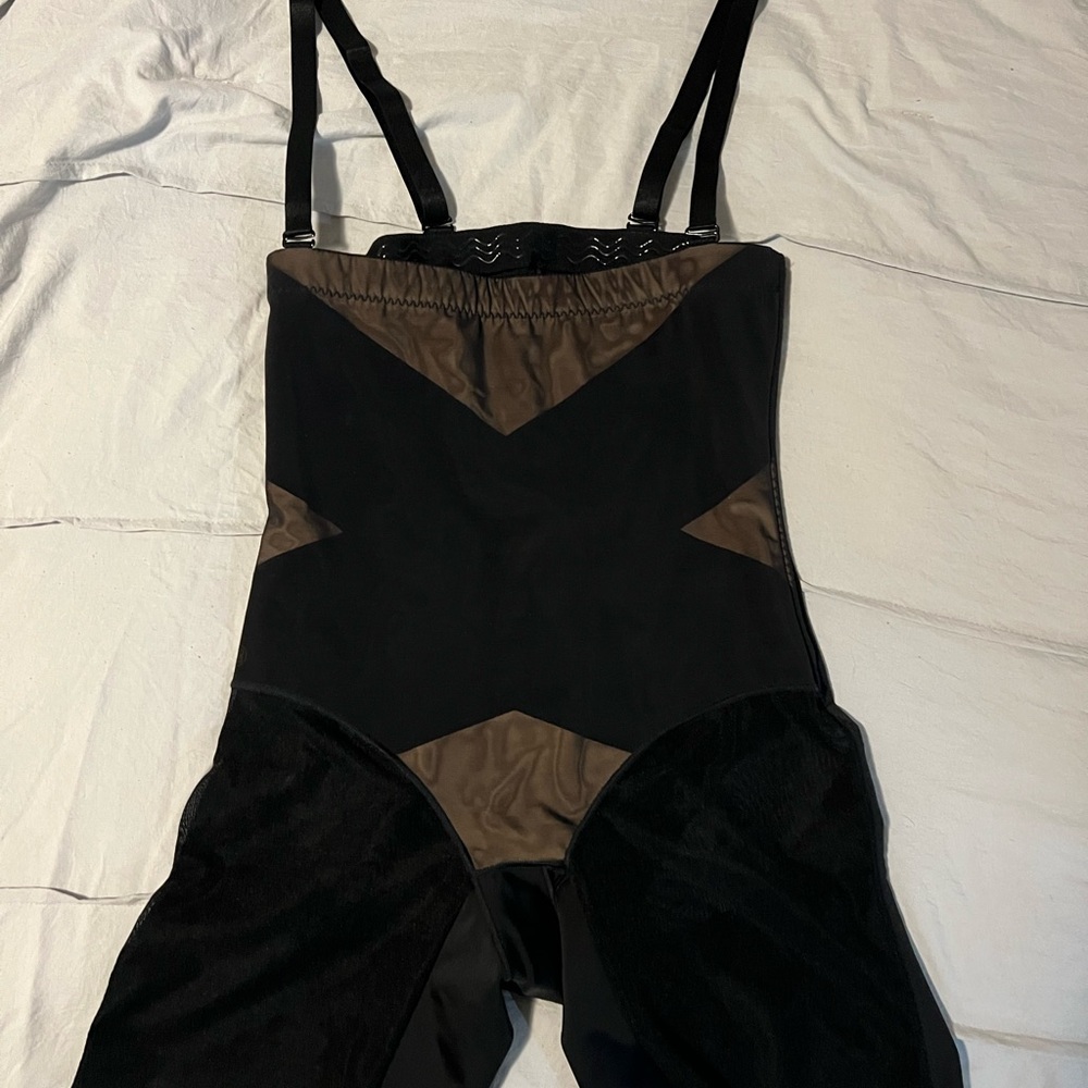 HoneyLove SuperPower Girl Short